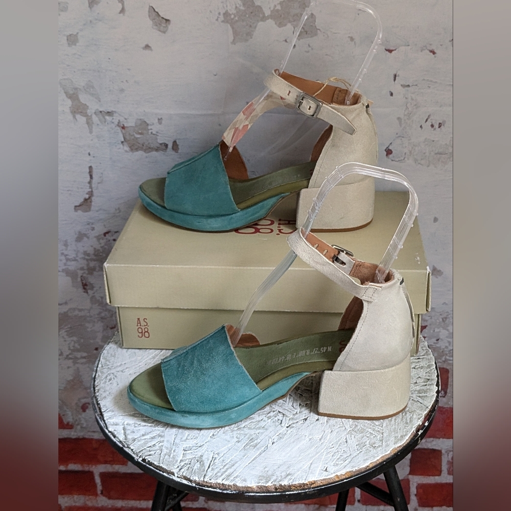 A.s.98 NWT/Box Sandals - Picture 1 of 15